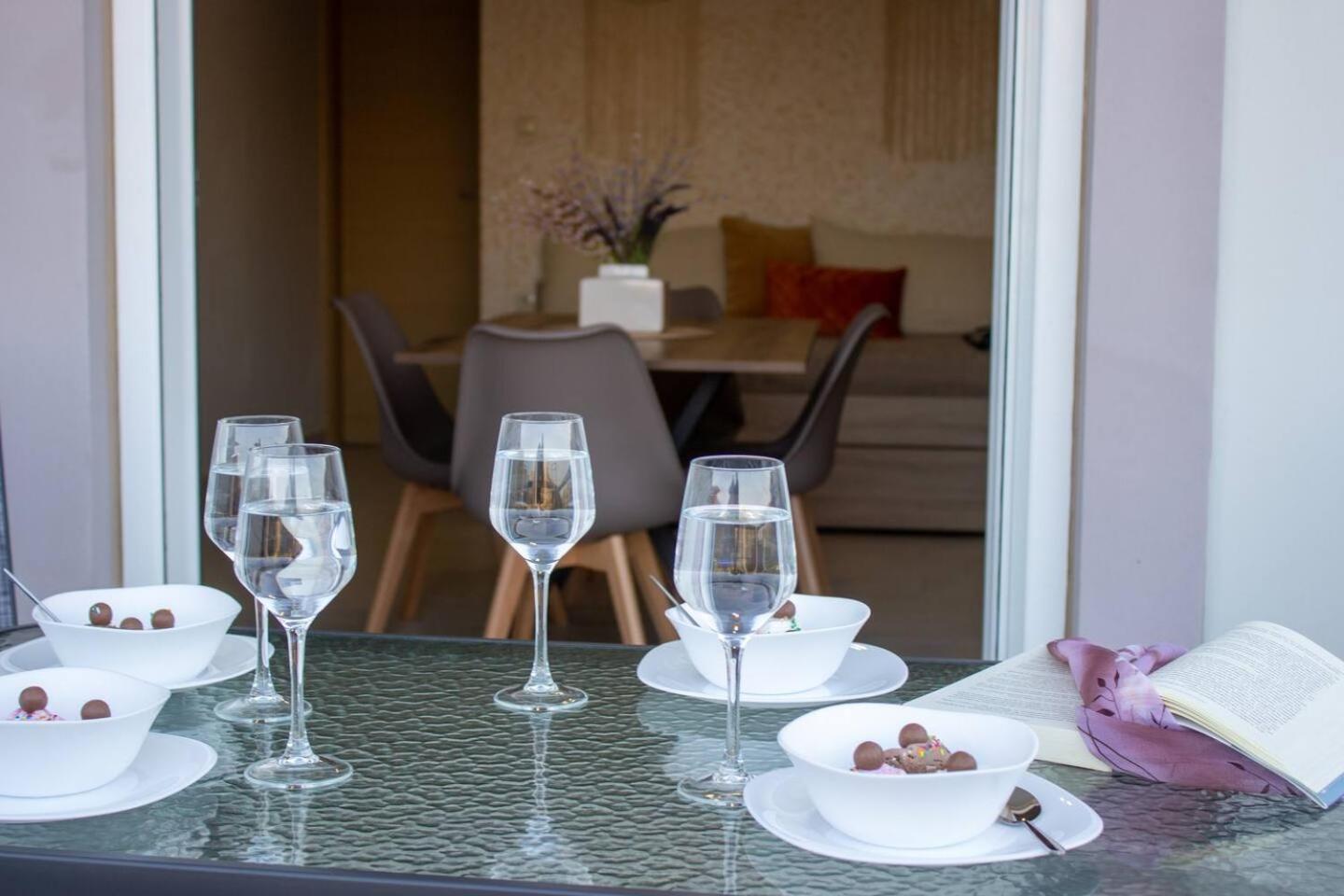 Maistro Suites With Pool, Matala ภายนอก รูปภาพ